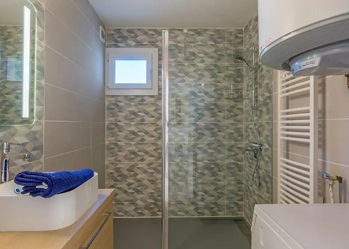Appartement Les Coteaux Du Preconil-3 By Interhome *